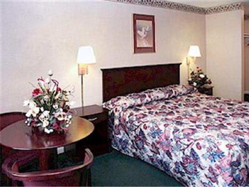 Motel Motor 2*